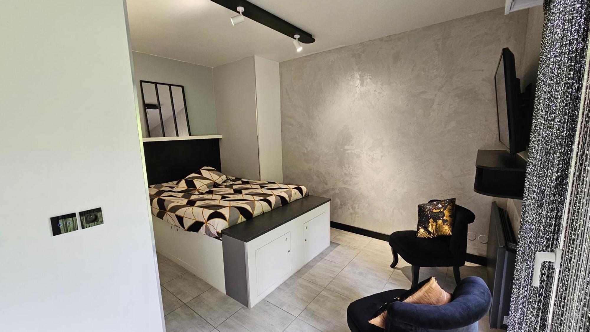 Apartment Confidentiel Standing - Terrasse&parking Privé - Port De Plaisance
